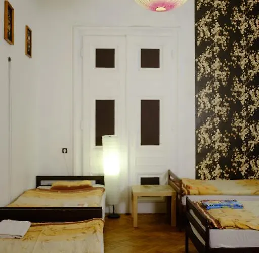 Dormitory Room Female only